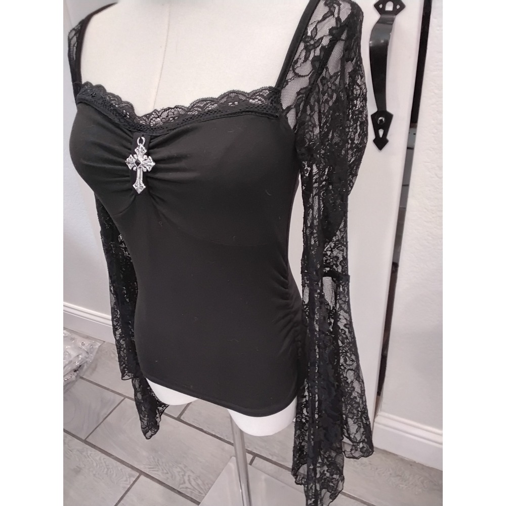 Romwe Black Gothic Lace Bell Sleeve Cross Pendant Top Sweetheart Neck Small - Picture 3 of 6